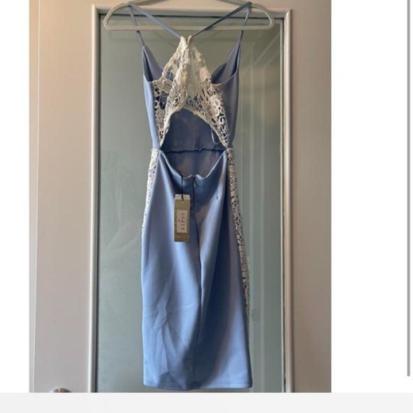 LIPSY SCALLOP LACE DETAIL CAMI BODYCON DRESS - Picture 2 of 3